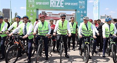 Bakan Memişoğlu, Ankara Rize Günleri Açılış Töreni’ne katıldı