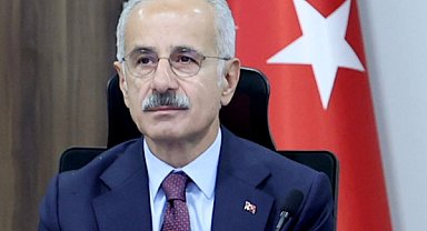 Bakan Uraloğlu, AK Parti Karaman İl Başkanlığı’nı ziyaret etti