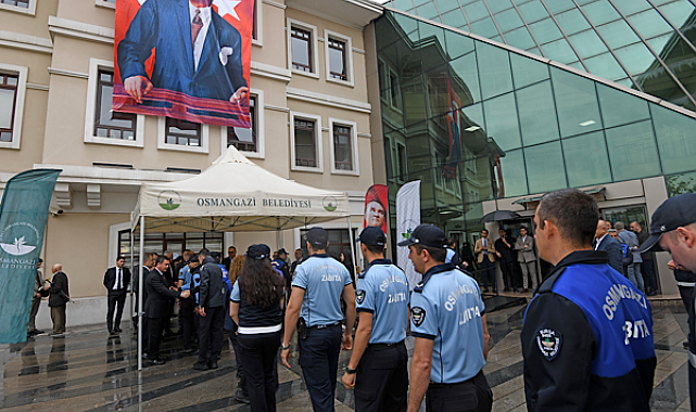 Başkan Aydın’dan belediye personeline bayram ziyareti