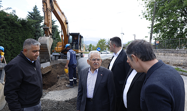 Başkan Büyükkılıç Erenköy’de 25 milyon TL’lik yağmur suyu hattı çalışmalarını inceledi