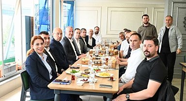 Başkan Karabatı esnafla buluştu