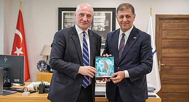 Başkan Tugay, Yunanistan Büyükelçisi Bizakis ve beraberindeki heyeti ağırladı