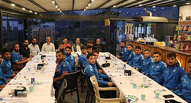 Başkan Yılmaz’dan futbolculara destek