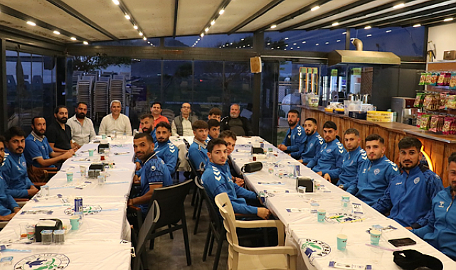 Başkan Yılmaz’dan futbolculara destek