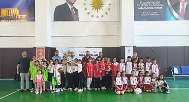 Batman’da Minik Kız-Erkek 3x3 Basketbol İl Şampiyonası sona erdi