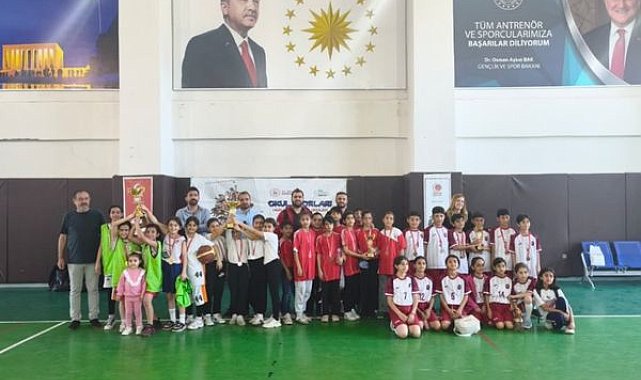 Batman’da Minik Kız-Erkek 3x3 Basketbol İl Şampiyonası sona erdi