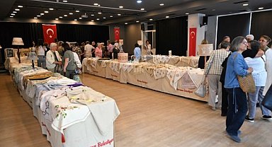 Bornova’da kadın emeği sanatla buluştu