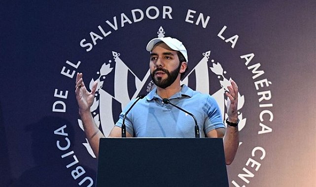 Bukele: Muhalefet, diasporanın siyasi temsil hakkı verilmemesi gerektiğini söylüyor