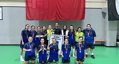 Bursa’da Küçük Kızlar Futsal İlçe Birinciliği tamamlandı
