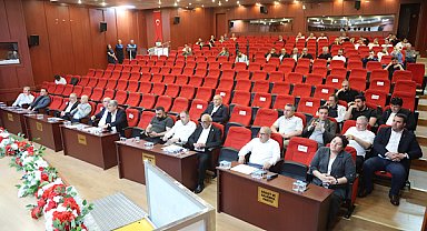 Çayırova Belediyesi Mayıs ayı meclis toplantısının ikinci birleşimi yapıldı