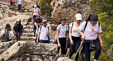 Çerçioğlu, gençlerle Latmos’ta trekking etkinliği düzenledi