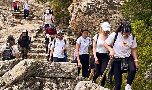 Çerçioğlu, gençlerle Latmos’ta trekking etkinliği düzenledi