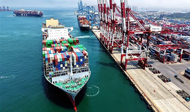 Çin’in dış ticareti ilk dört ayda yüzde 14,9 büyüdü
