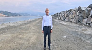 Düzeltme- Uraloğlu: 2035 hedefimiz rüzgar ve güneşte 120 bin megavat kurulu güç