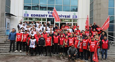 Edremit’te 1 Mayıs kutlandı 