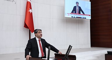 Ekmen: 5G konuşulurken whatsApp mesajları bile gecikiyor