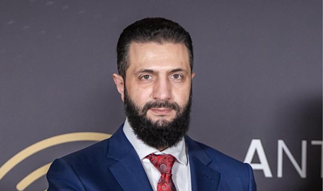 El Şara, Halep’te Bayram namazı kıldırdı