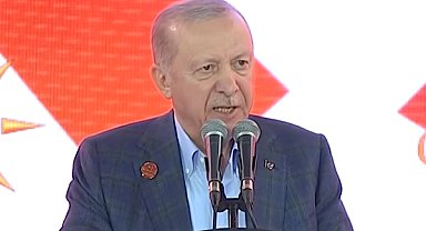 Erdoğan: Sizi aparat olarak, kaldıraç olarak kullanmak isteyenlere müsaade etmeyin