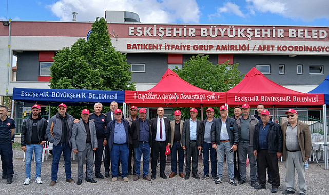 Eskişehir Büyükşehir Belediyesi’nden muhtarlara yangın eğitimi