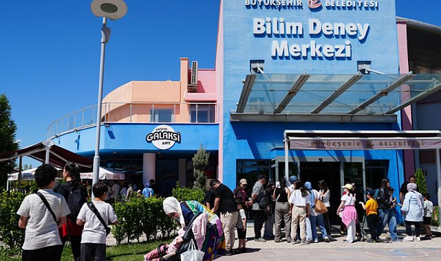 Bayramda Eskişehir'e Ziyaretçi Akını: 116 Bin Kişi Ağırladı!