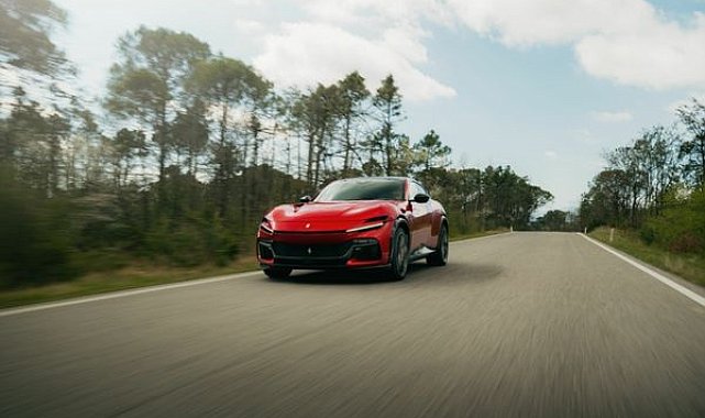 Ferrarı Purosangue Handlıng Specıale ile sportifliği yeniden tanımlıyor