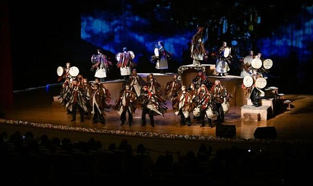 fomget’ten Yunus Emre temalı “Selam” dans tiyatrosu