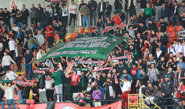 Gölcükspor, 3'üncü lig için final maçına çıkacak