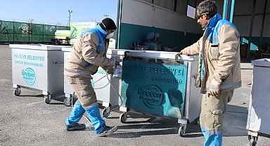 Haliliye’de konteynerler üretilip yenileniyor