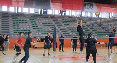 İnegöl’de Üniversite Spor Festivali tamamlandı