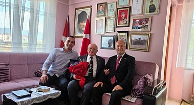İYİ Partili Bakış’tan, şehit polisin ailesine bayram kutlaması