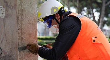 İzmir’deki tarihi çeşme, heykel ve anıtlarda restorasyon çalışması başlatıldı