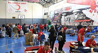 Kan Bağışçıları Günü'de 886 ünite kan toplandı