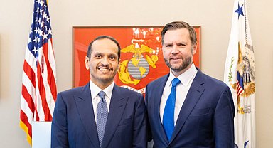Katar Başbakanı Al Thani, ABD Başkan Yardımcısı Vance ile görüştü