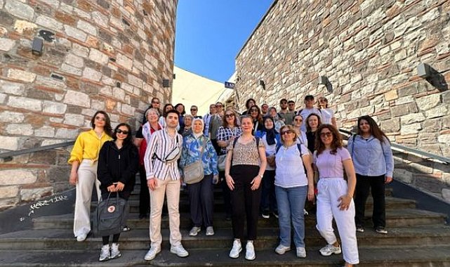 Kemeraltı Şenliği’nde kültürel miras gezilerine yoğun ilgi