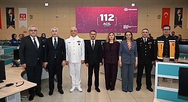 Kocaeli Valisi Aktaş’tan 112 Acil Çağrı Merkezi’ne bayram ziyareti