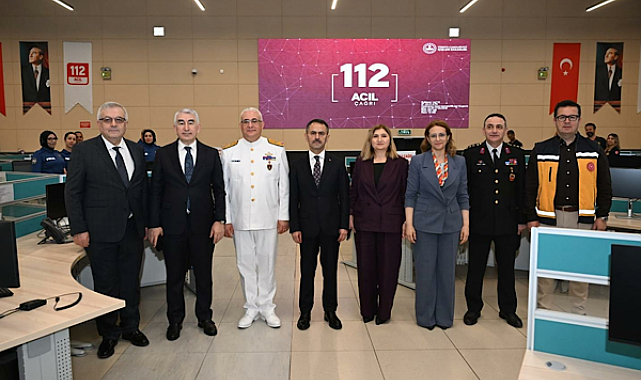 Kocaeli Valisi Aktaş’tan 112 Acil Çağrı Merkezi’ne bayram ziyareti