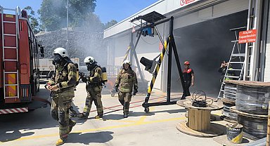 Konak Tünelleri’nde deprem ve yangın tatbikatı gerçekleştirildi