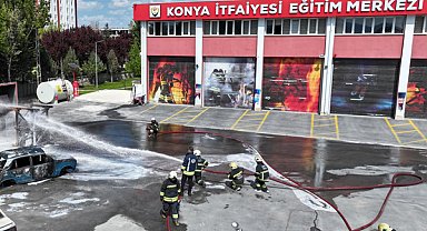Konya’da gençler afetlere karşı “gönüllü itfaiyeci” olarak yetişiyor