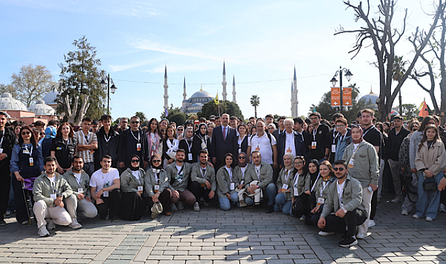 Konya’dan 25 bini aşkın öğrenci “Genç Seyyah” projesiyle İstanbul’u gezdi