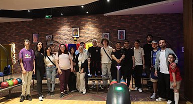 Maltepeli gençler bowling etkinliğinde bir araya geldi