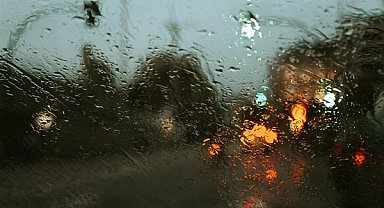Meteoroloji’den kuvvetli sağanak yağış uyarısı