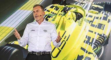 Opel Formula E için GSE 27FE yarış otomobilini tanıttı
