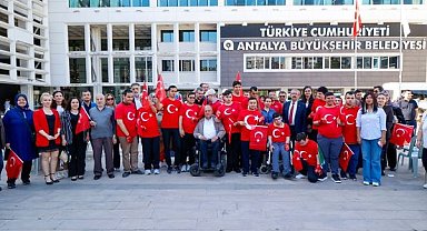 Özel bireyler Engelliler Haftası’nda bir günlüğüne asker oldu