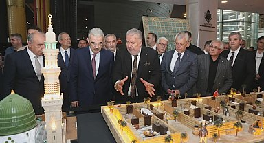 Panorama 1326’da “Mukaddes Emanetler Sergisi” ziyarete açıldı