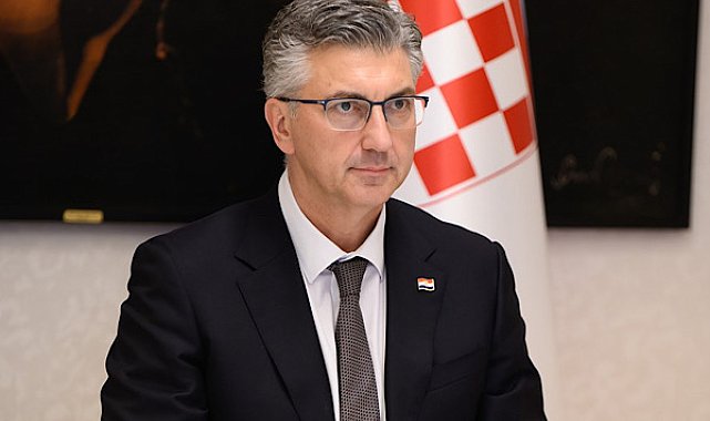 Plenkovic, Hırvatistan Silahlı Kuvvetleri’nin yıl dönümünü kutladı