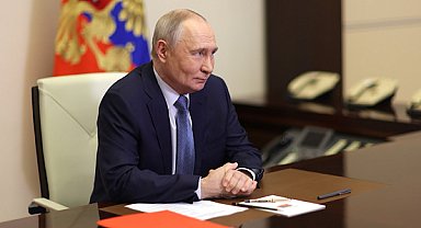 Rusya Devlet Başkanı Putin, Malezya Kralı İbrahim ile bir araya geldi