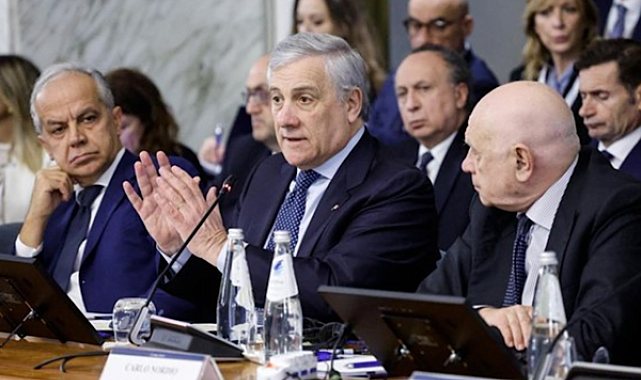 Tajani'den AB toplantısında barış ve Hürmüz Boğazı vurgusu