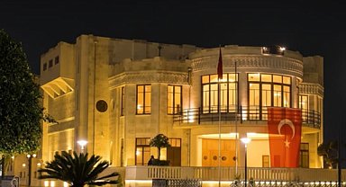 Tarihi Meclis Binası Tiyatro Sahnesi olarak açılıyor