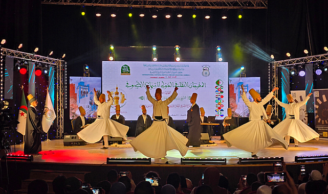 Tasavvuf Musikisi ve Sema Topluluğu Cezayir’de festivalde sahne aldı