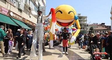 Tiyatro Festivali Ordu’da kortej yürüyüşüyle başladı